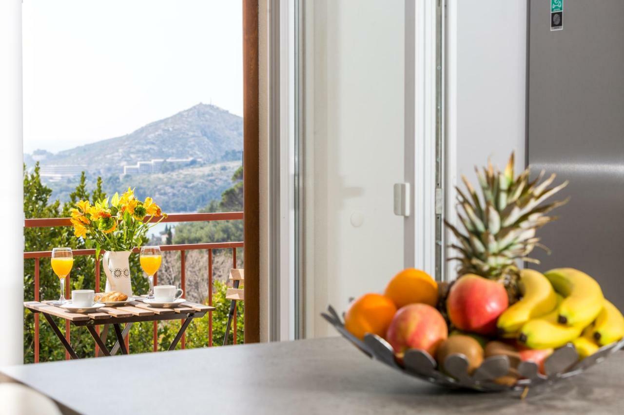 Villa Pergola-Apartment Toni Mlini Bagian luar foto